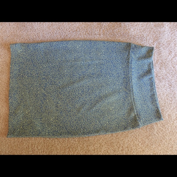 Lularoe Cassie Skirt, New Without Tags - Picture 2 of 4